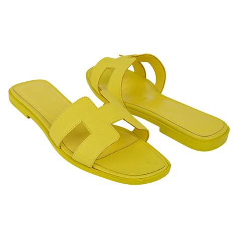 hermes oran jaune pollen|HERMES Epsom Oran Sandals 38 Jaune Pollen.